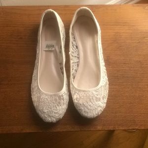 White Lace Flats (db studio)